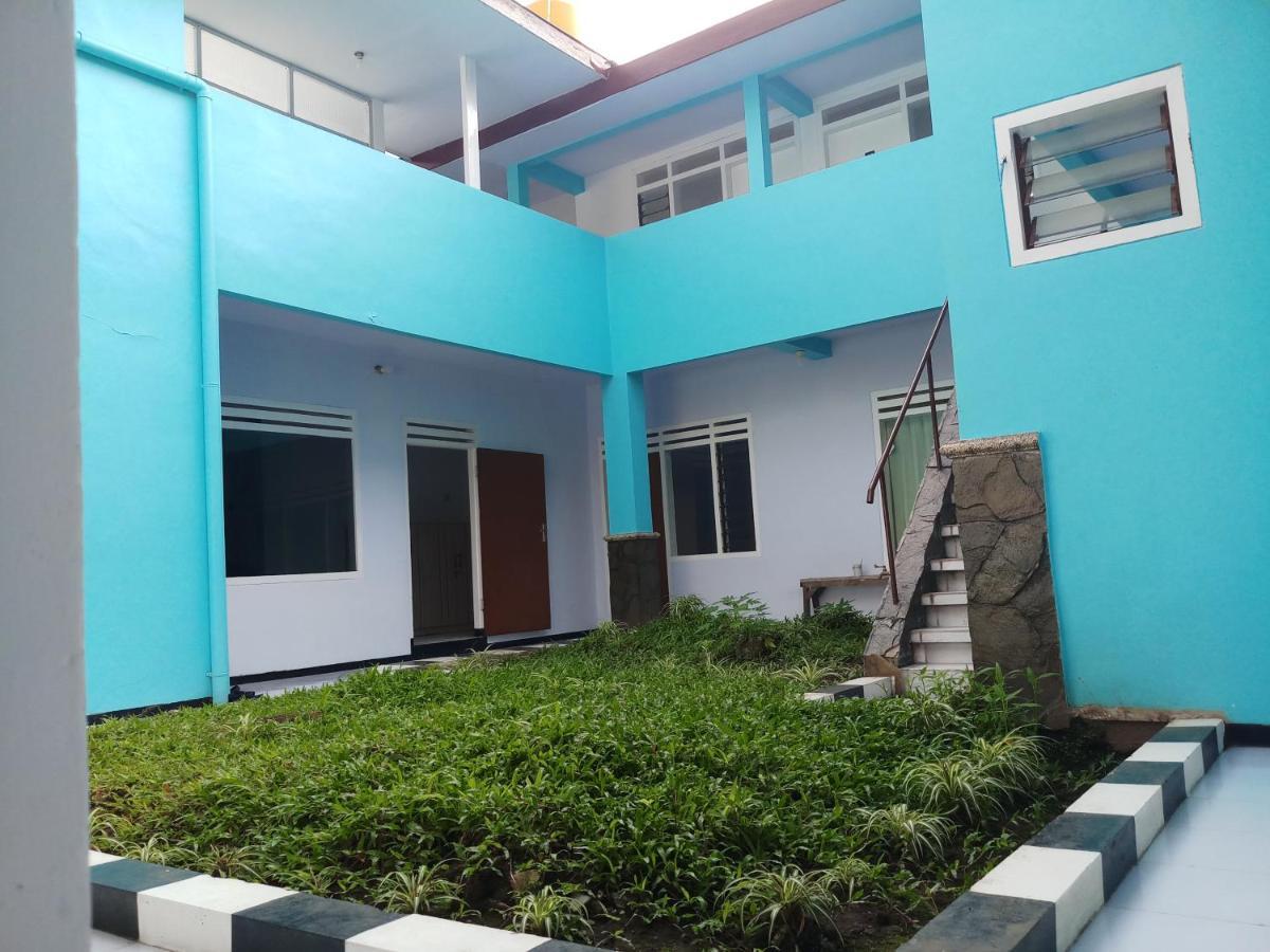 Welirang 20B Homestay - Max 2 Orang Per Kamar Malang Exterior photo